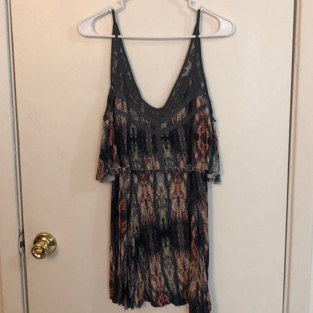 Colorful dress with lace accents